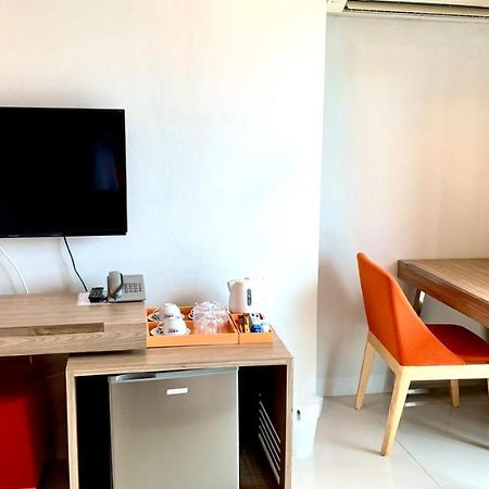 Abizz Hotel Lampang Airport Ngoại thất bức ảnh